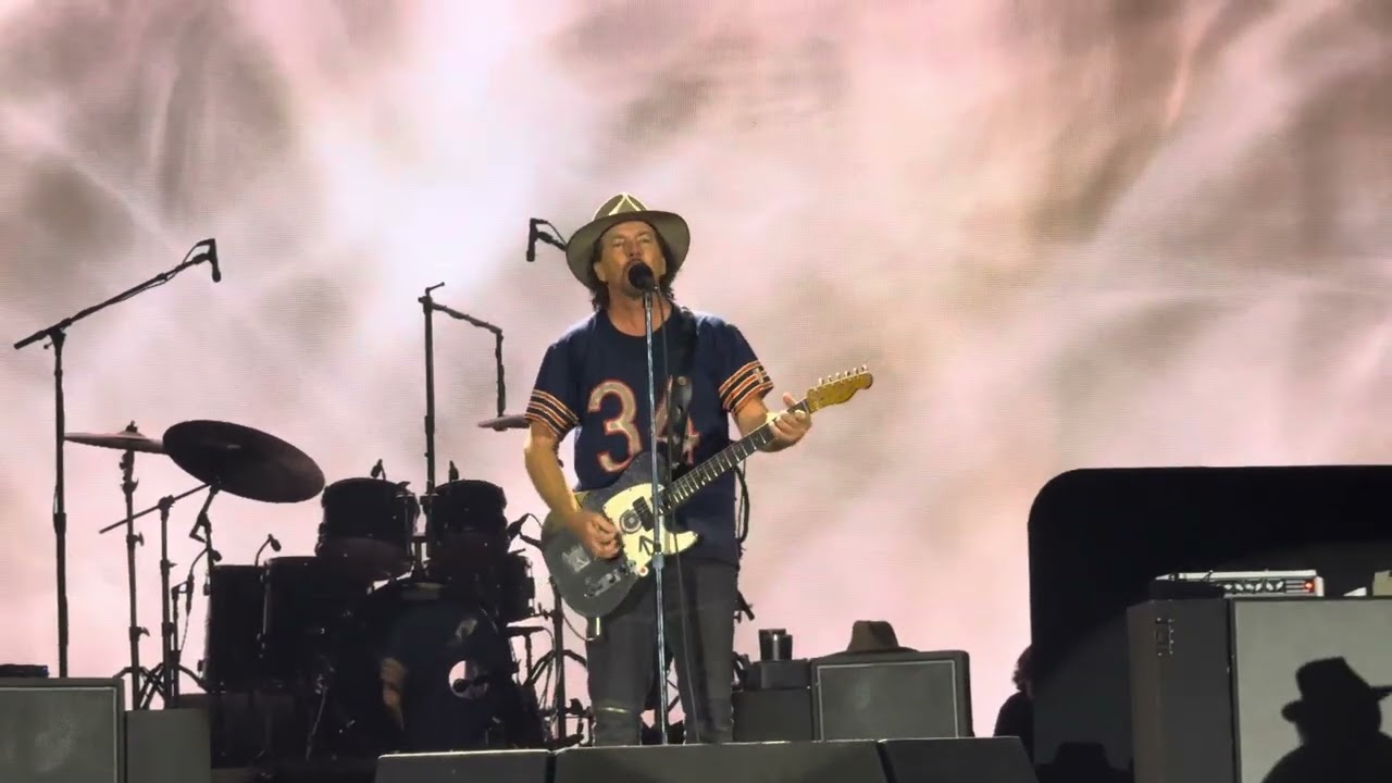 Pearl Jam - Throw Your Arms Around Me, 18th Nov 2024, Melbourne