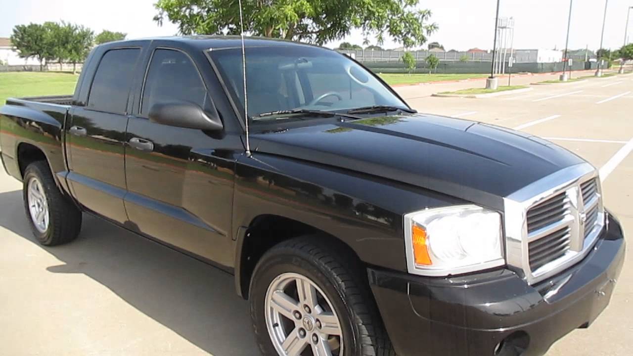 2007 Dodge Dakota SXT. Quad Cab. 4X4. 28K Miles. 1 Owner