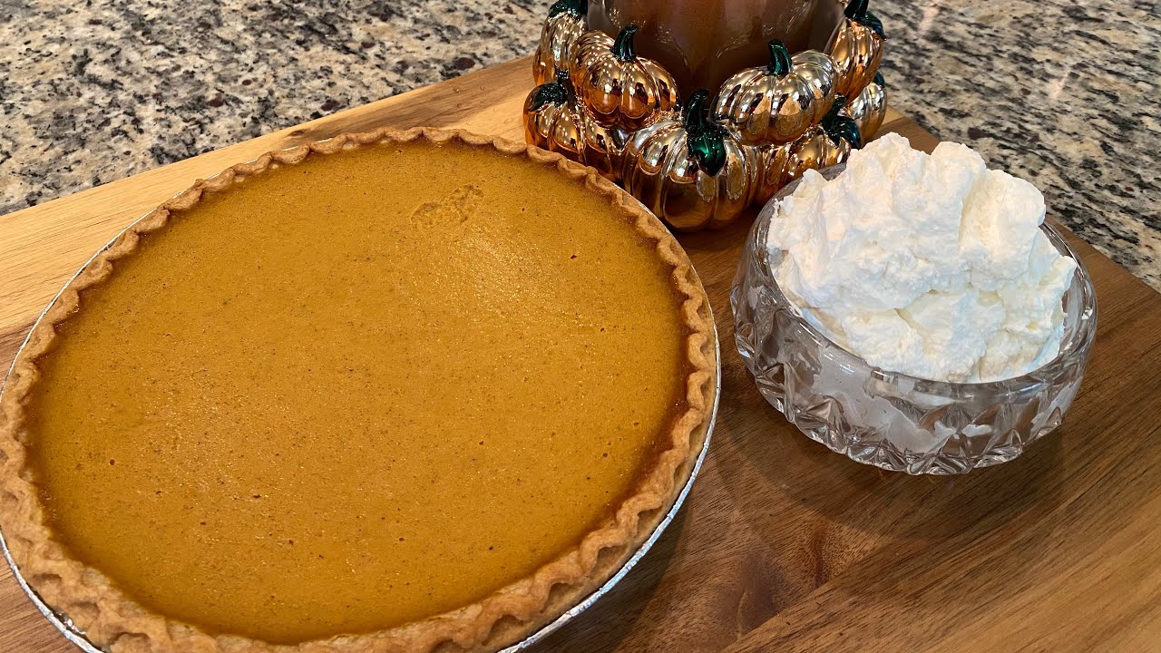 HOW TO MAKE AN EASY AND DELICIOUS PUMPKIN PIE IF YOU'RE IN A HURRY! | NANS GLOBAL KITCHEN RECIPE #61