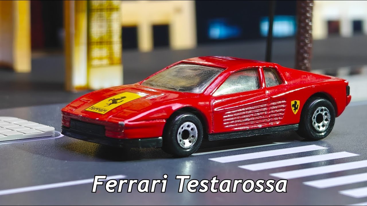Ferrari Testarossa - (Matchbox)