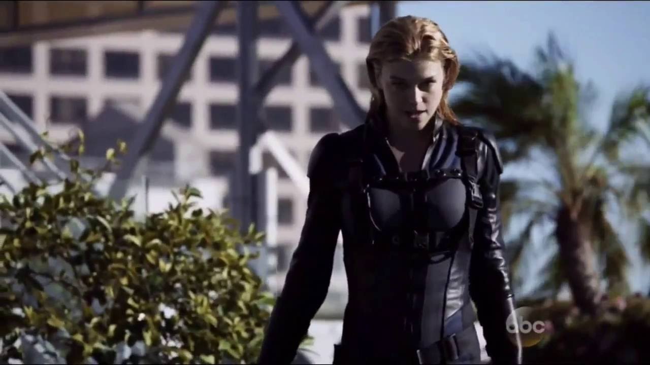 | Bobbi And Hunter | Stronger (What Doesn't Kill You)