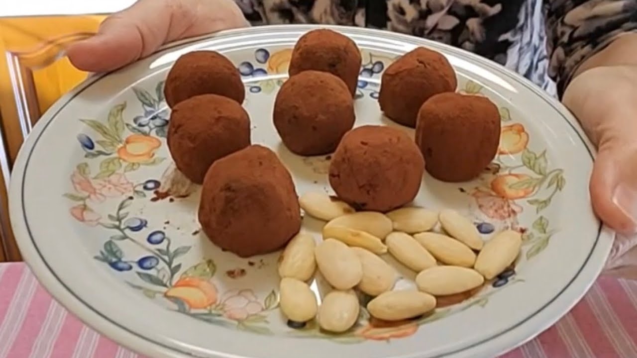 TARTUFINI AL RUM E CIOCCOLATO CON DENTRO LA MANDORLA ❤️