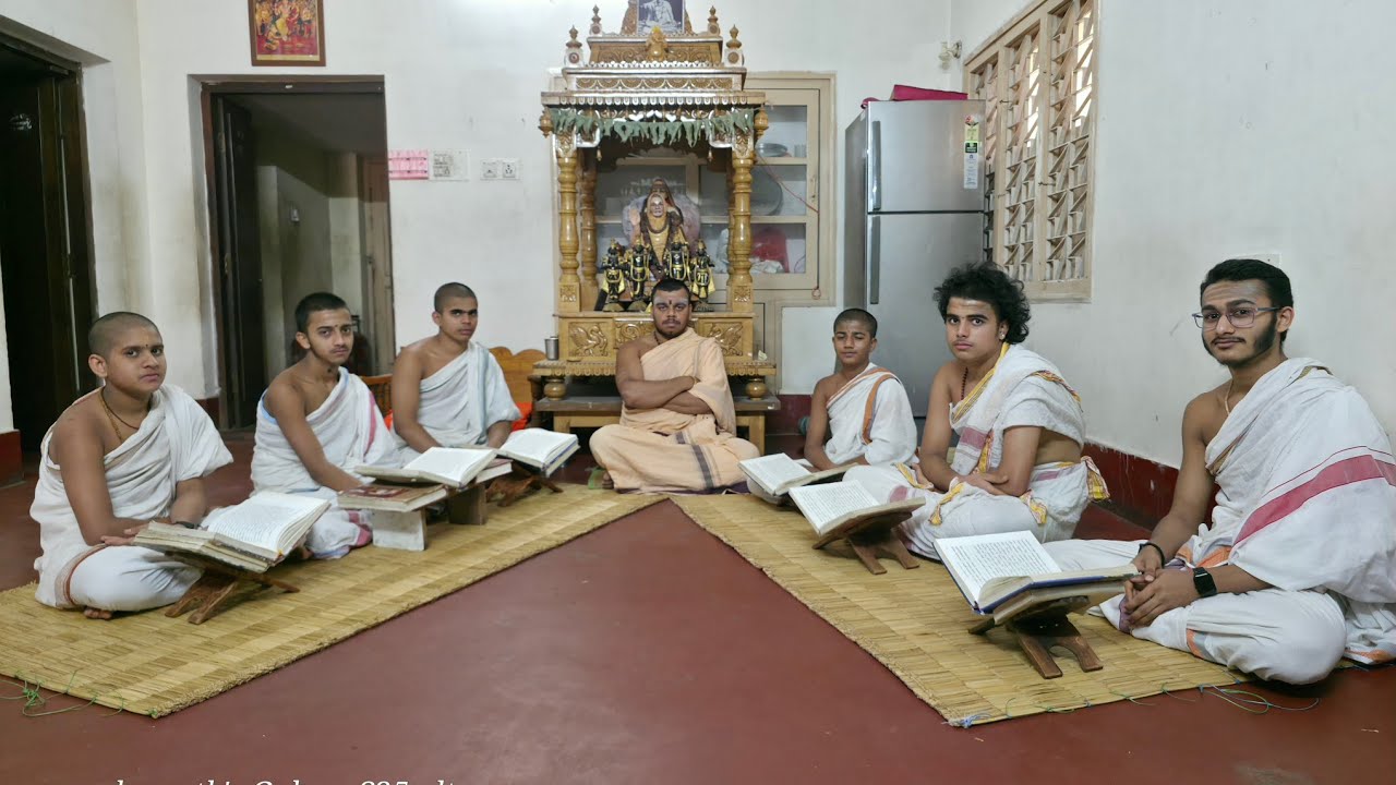 ವೇದ ಪಾರಾಯಾಣ - वेदपारायणम् -  veedapaaraayanam. #vedanta #veda #Sanatana #samskara 