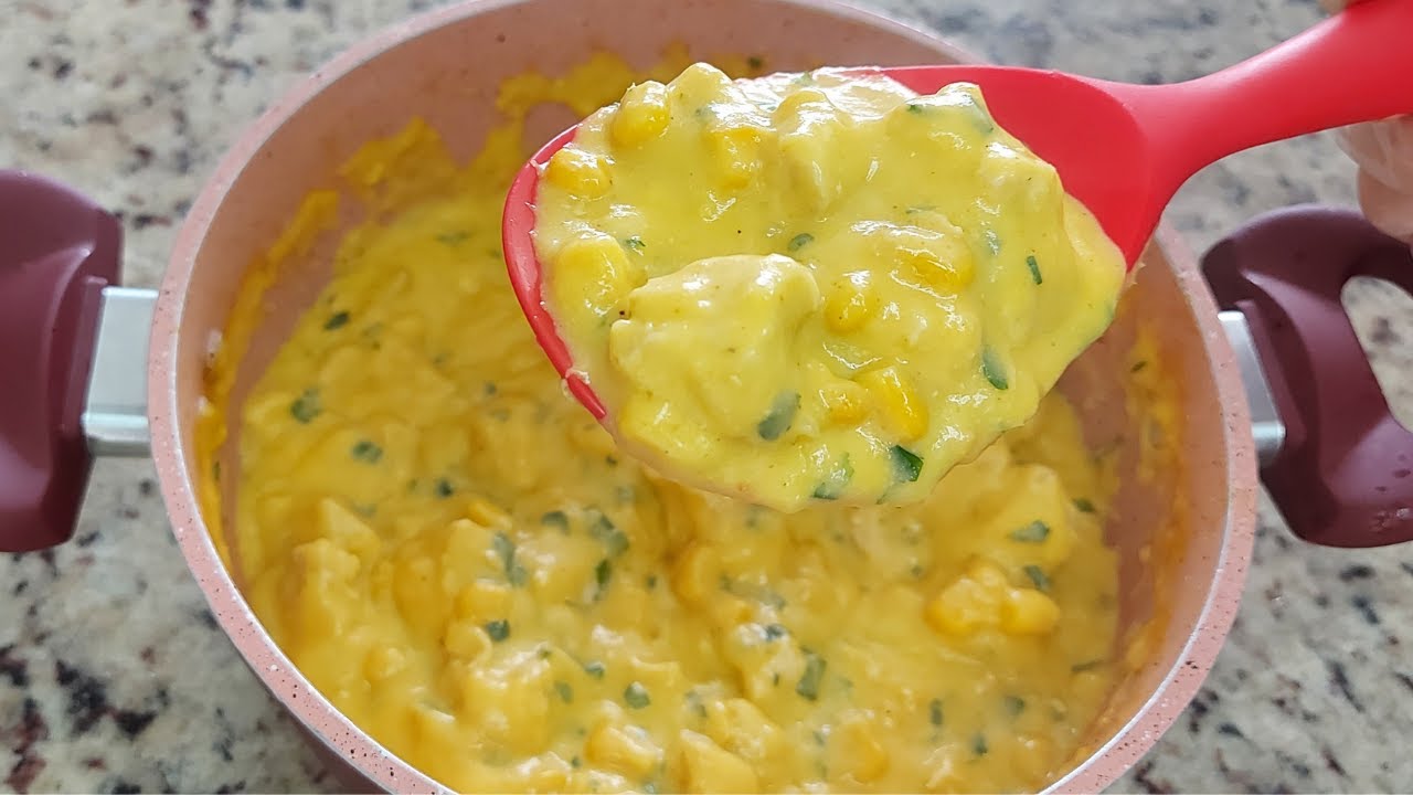 PEITO DE FRANGO COM CREME DE MILHO || ALMOÇO RÁPIDO E FÁCIL DE FAZER || Mônica Kowales