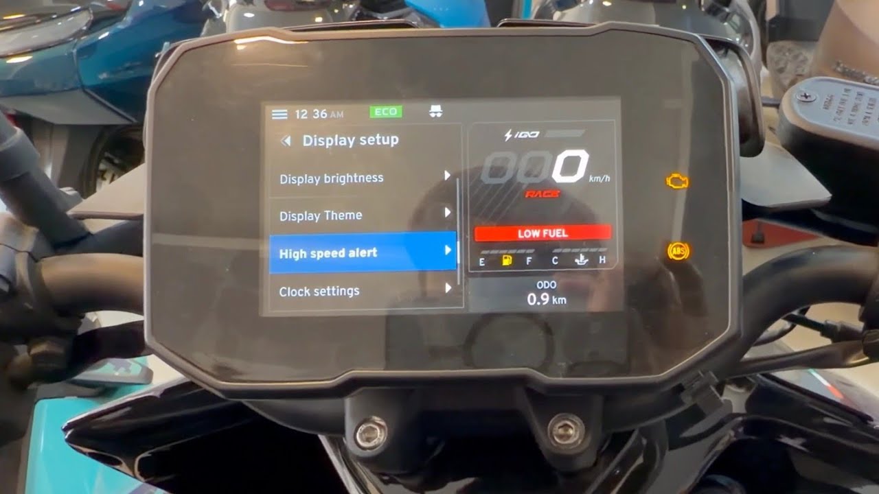 TVS Ntorq 150 TFT Display Features 👍