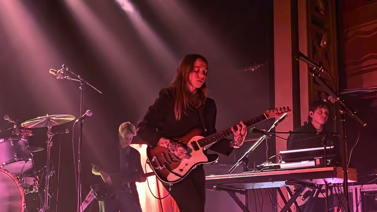 Julien Baker - Hardline (live Webster Hall, NYC - 10/7/2024)