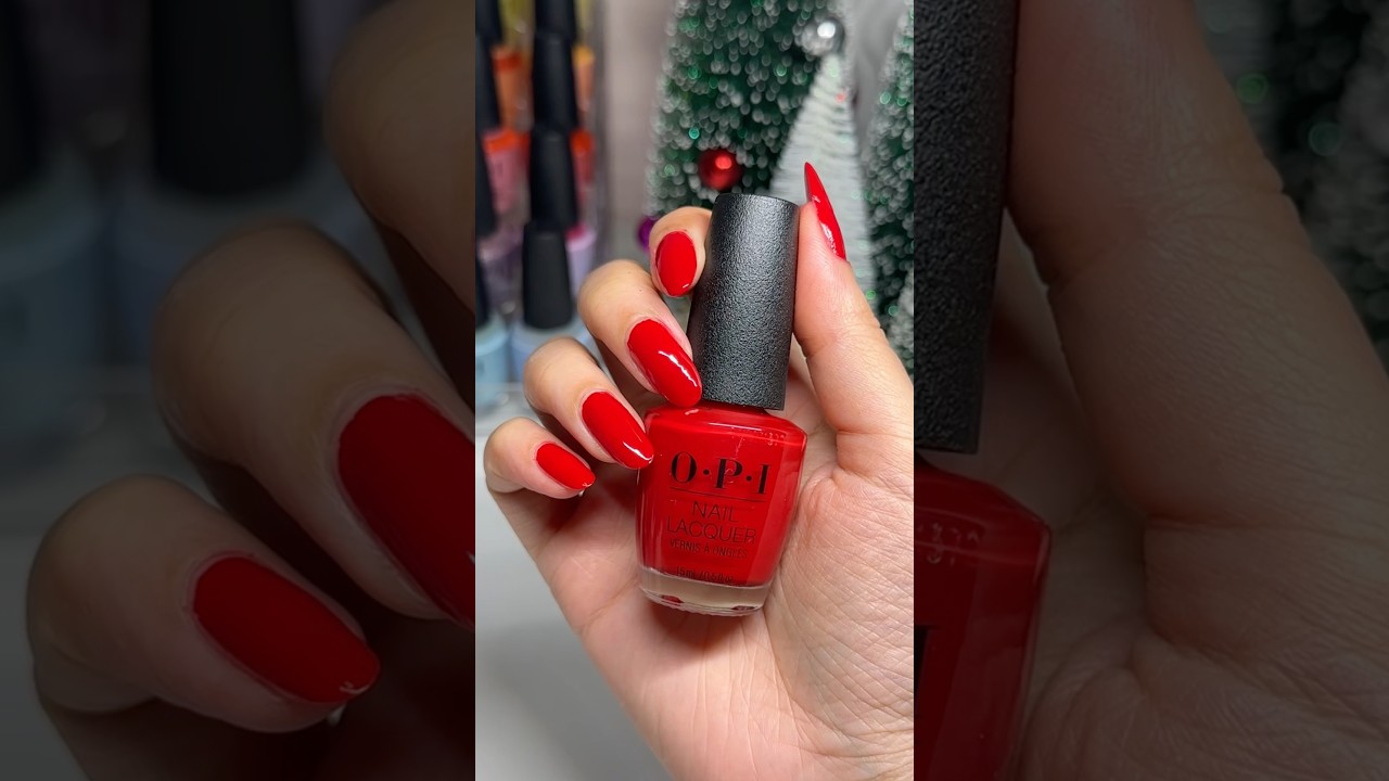 Holiday nails inspo: OPI Big Apple Red ❤️ #rednails #rednailpolish #nailswatch #winternails #xmas