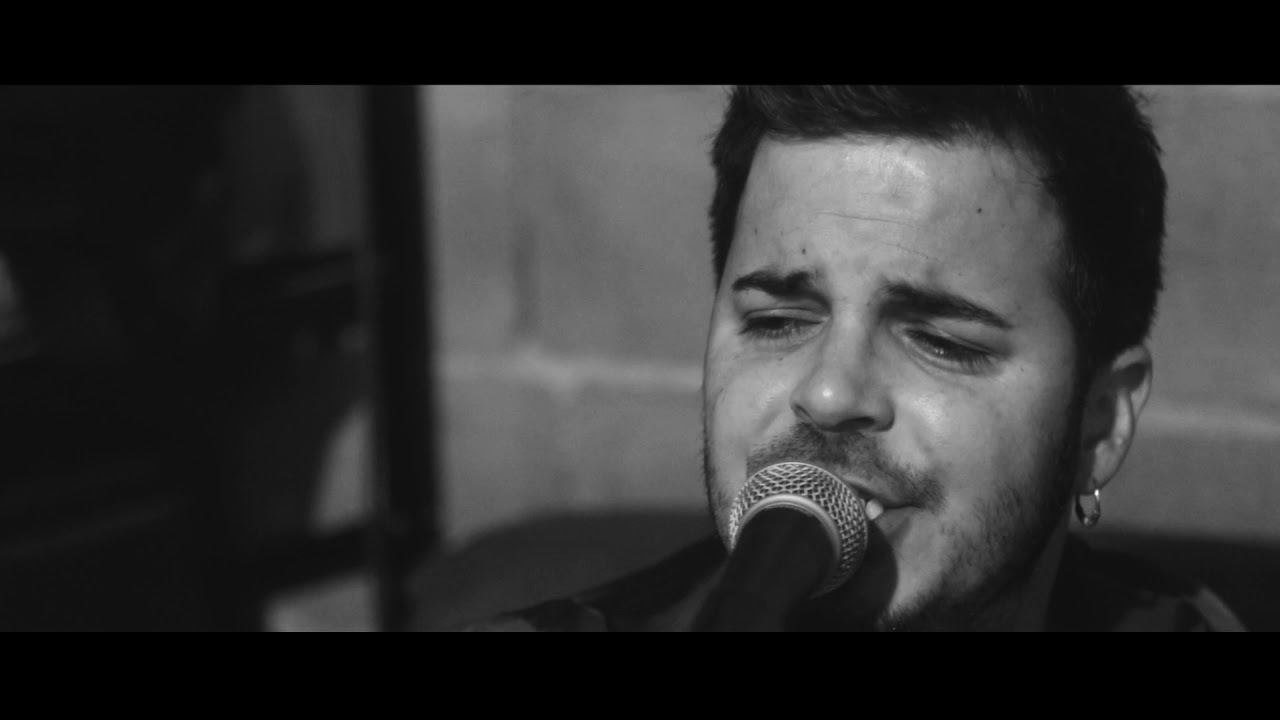 CABOT.  Lleng&uuml;es (videoclip oficial)