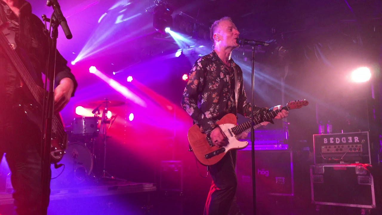 Nelj&auml; Ruusua - Hunningolla @lutakko 7.12.2019