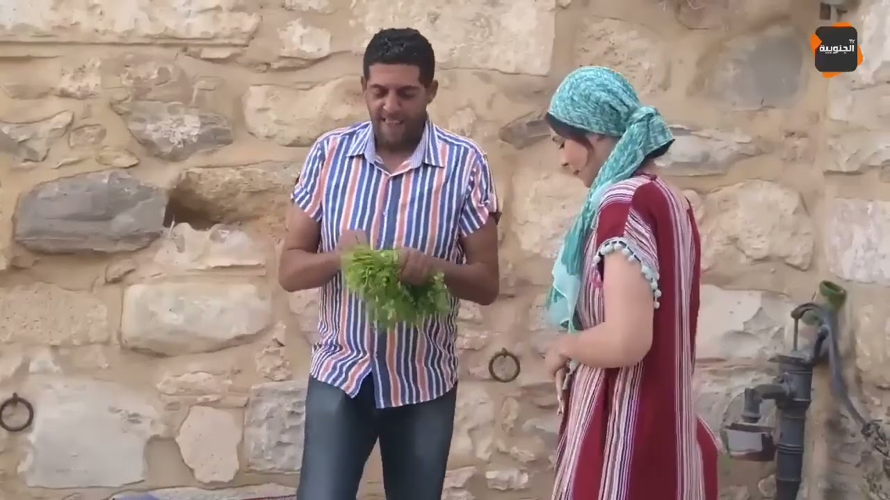 النقار عامل عركة على غسلان الدوارة  و عجاج قريب يفقعلو المرارة