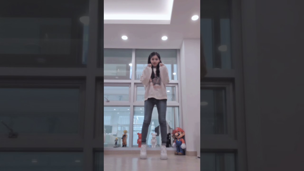 [ShinEuiJin] 의진냥이 😽 #dance #challenge #신의진 #ShinEuiJin #IXentertainment