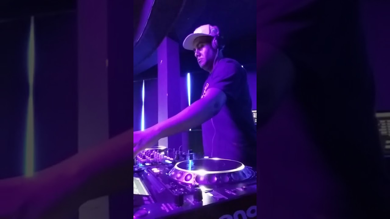 AMAPIANO DJ FUNK DEE