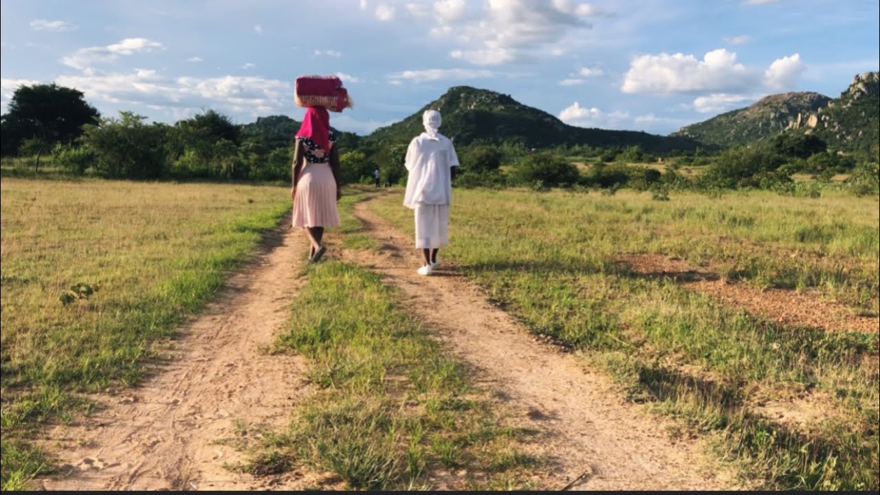 The City I live in #2 Rural life in Zimbabwe. (Country Living) .From Bulawayo to Rusape