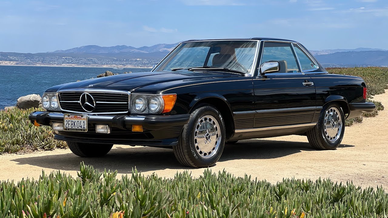 1987 Mercedes 560SL  LOW MILES 37K ONE OWNER / MINT CONDITION / A/C BLOWS COLD AT DODI AUTO SALES