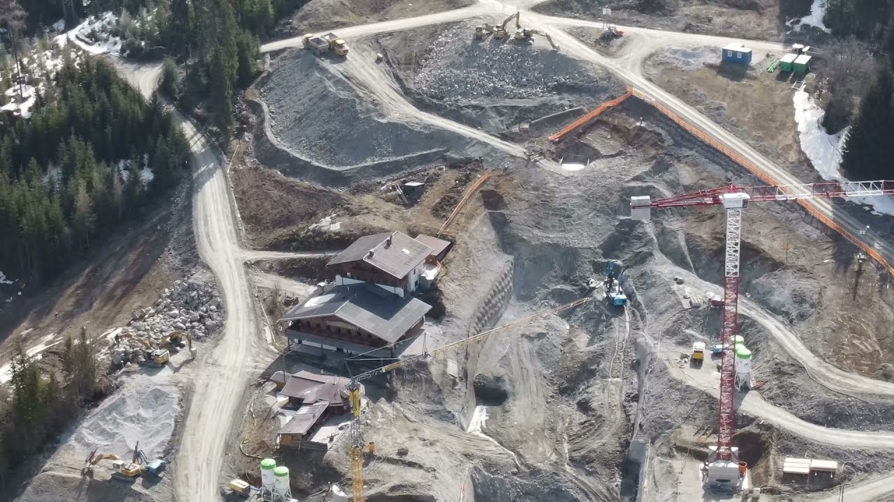 Megaprojekt 10er Gondelbahn Flying Mozart
