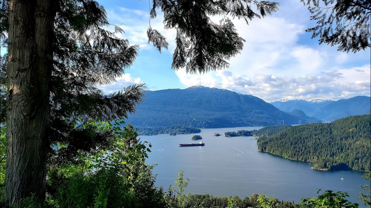 Burnaby Mountain Conservation Area / Canada / Заповедник - парк в Бернаби