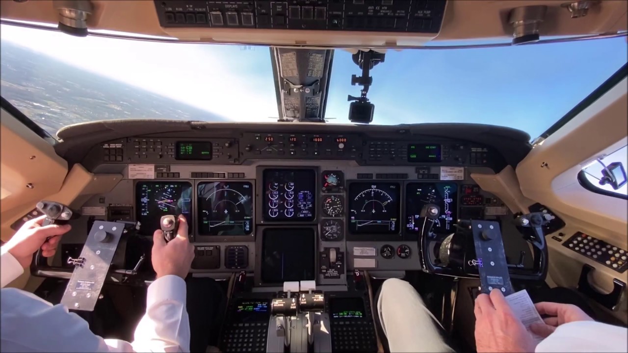 Gulfstream IV-SP Departing Wilmington KILG