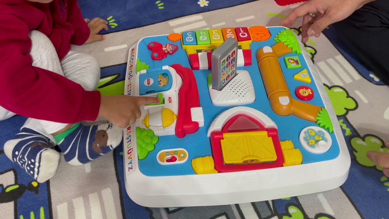 Fisher Price Eğitici Köpekçiğin Aktivite Masası
