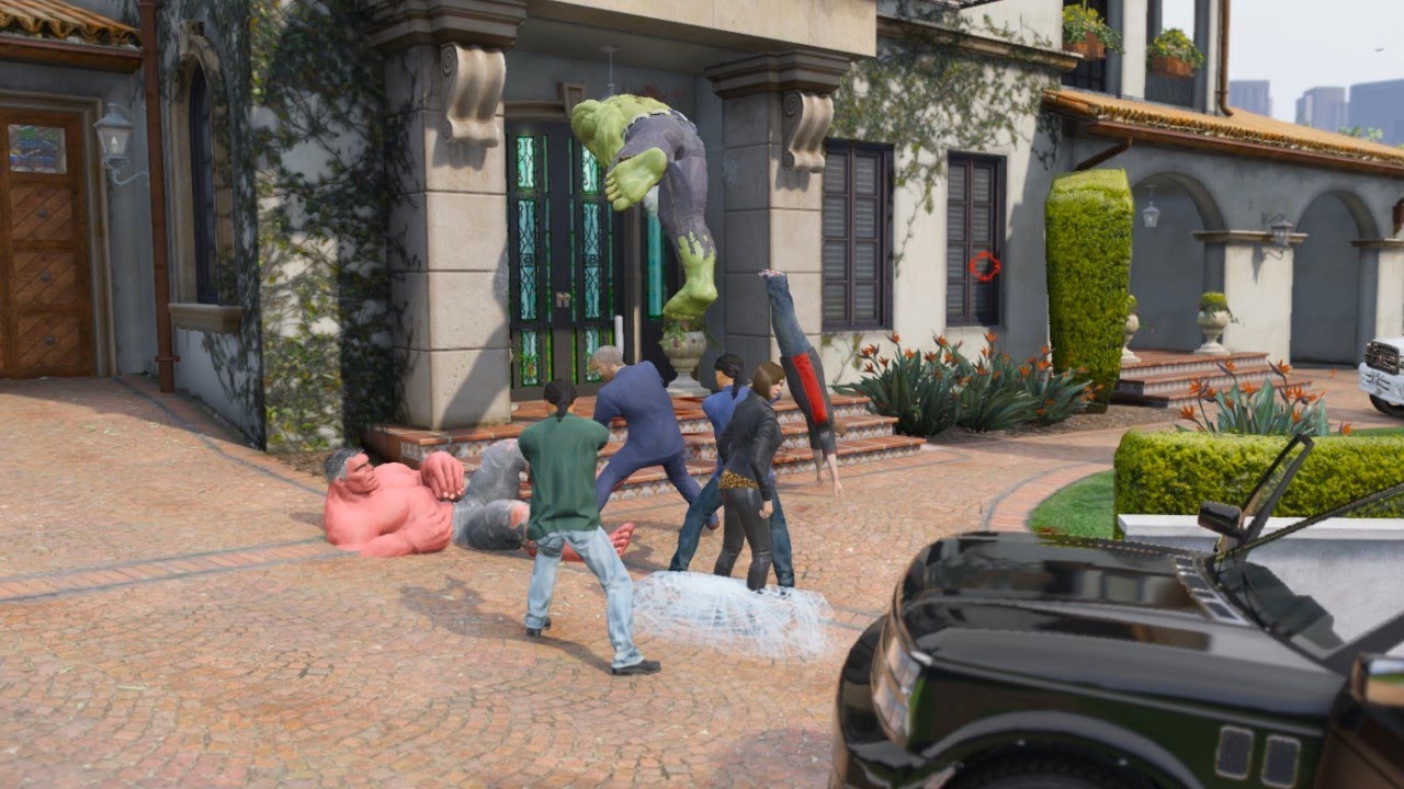 GTA V Что произойдет, если Красный Халк и Зеленый Халк разрушат отель?