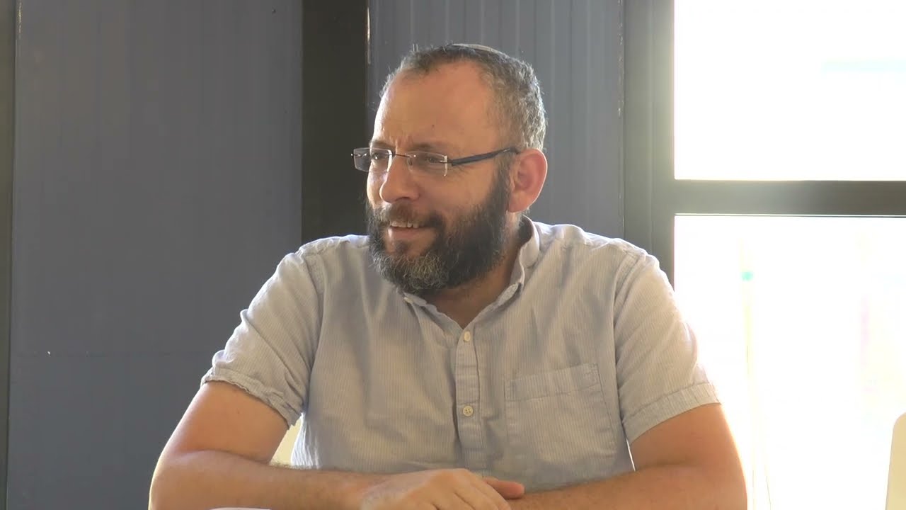 ד