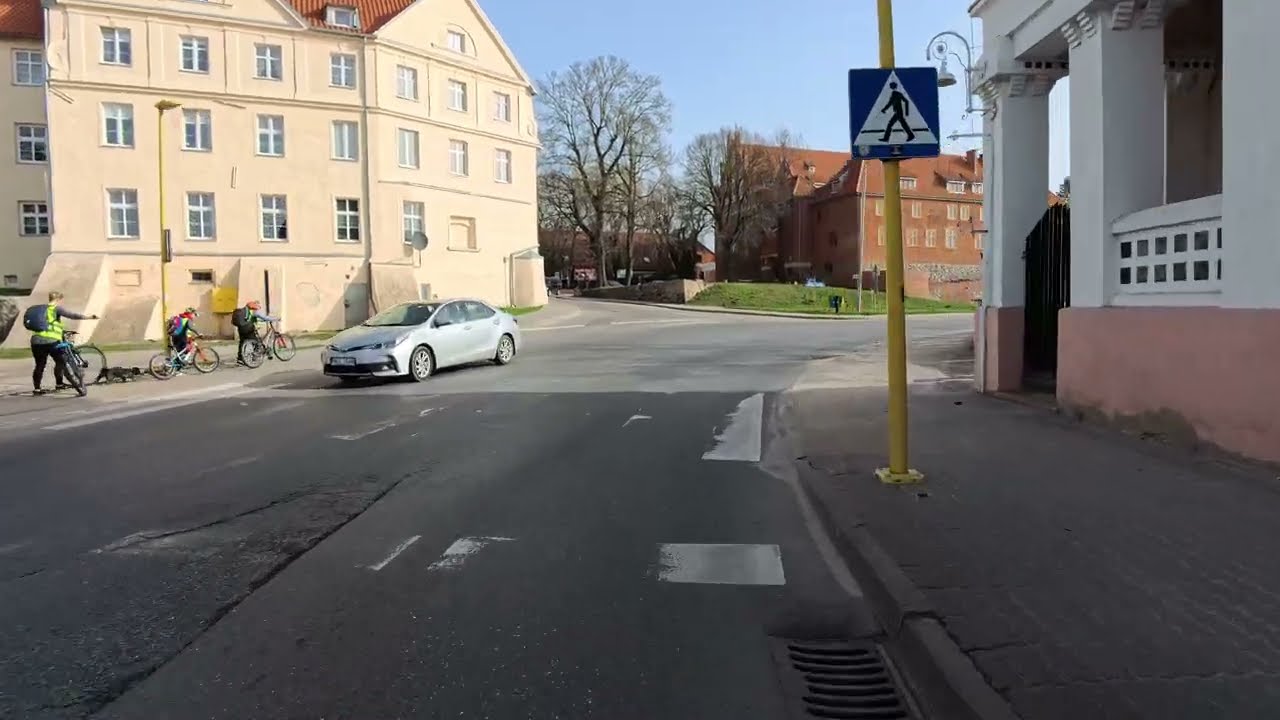 [8K] Kętrzyn - przejazd rowerem od ul. Ogrodowej przez centrum miasta 01.04.2024