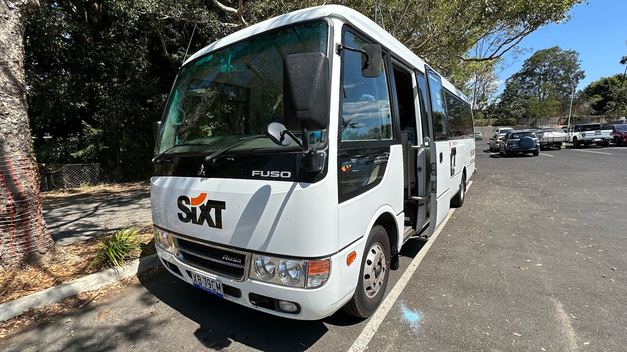 2019 Mitsubishi Fuso Rosa Deluxe walk around (NSW Rego “XB39CM”).