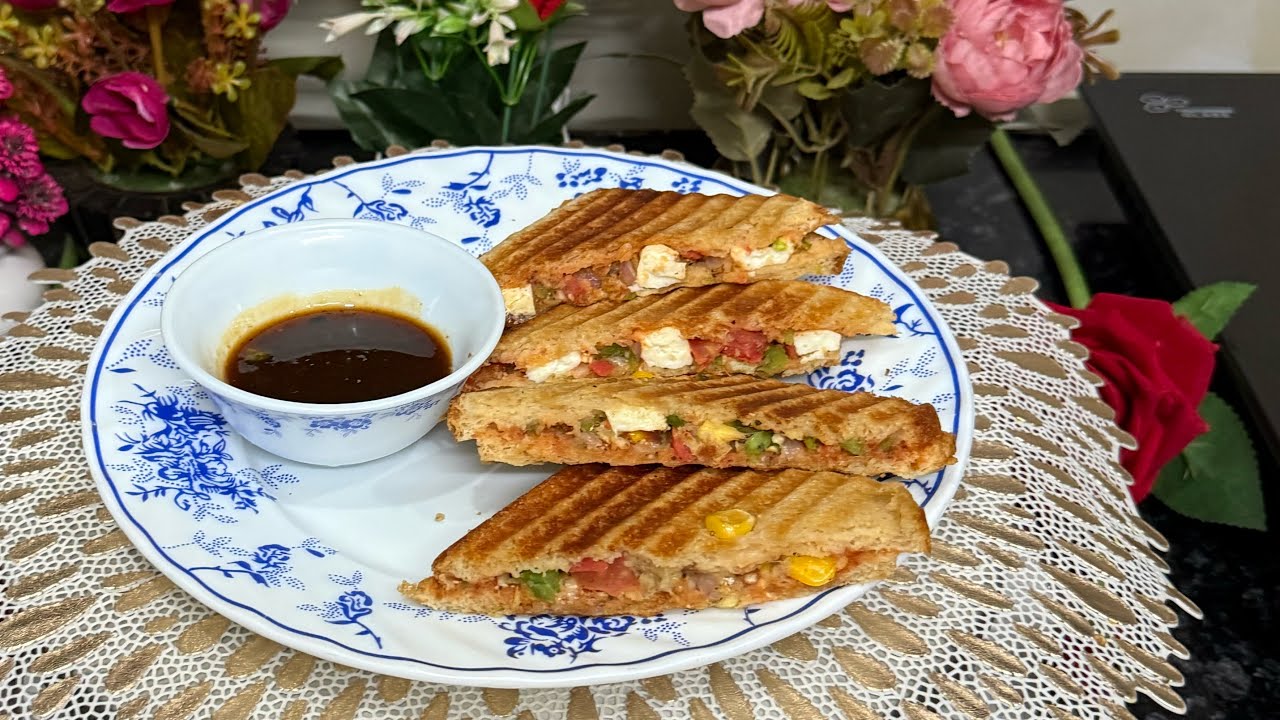 5 minutes breakfast paneer and veggies sandwich 🥪