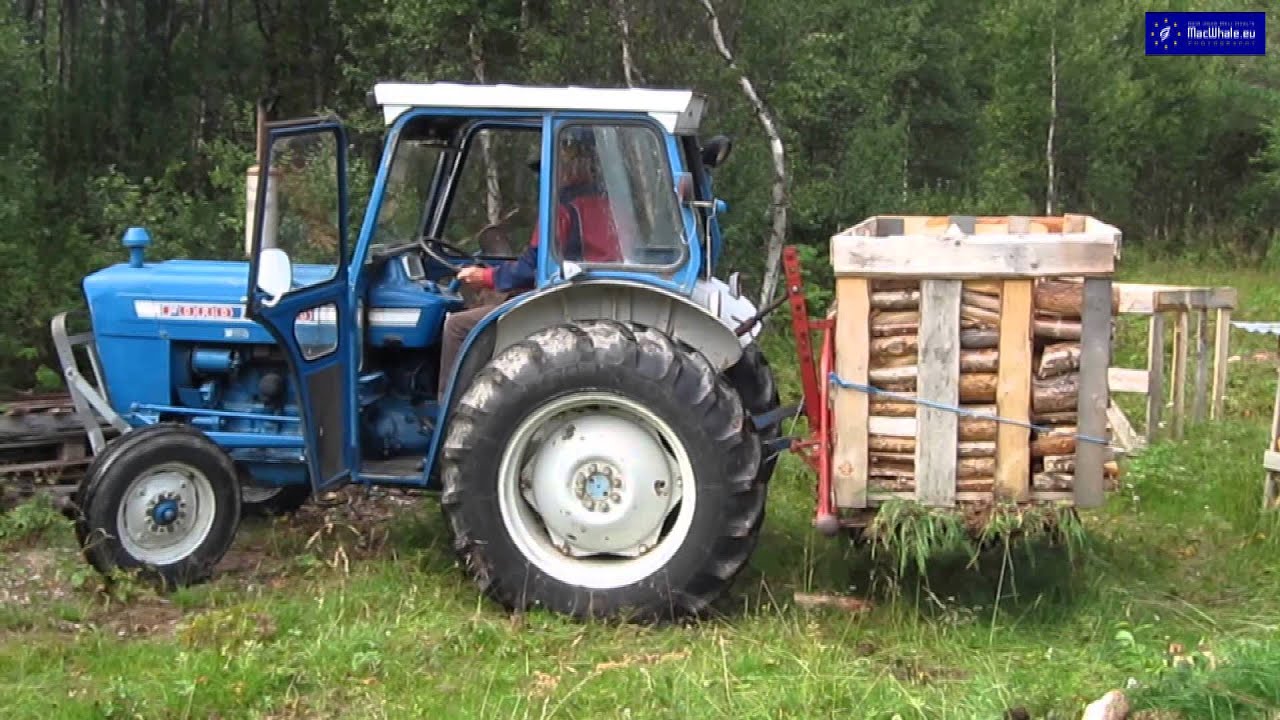 Ford 2000 tractor 1975 (of Ford Basildon, England)