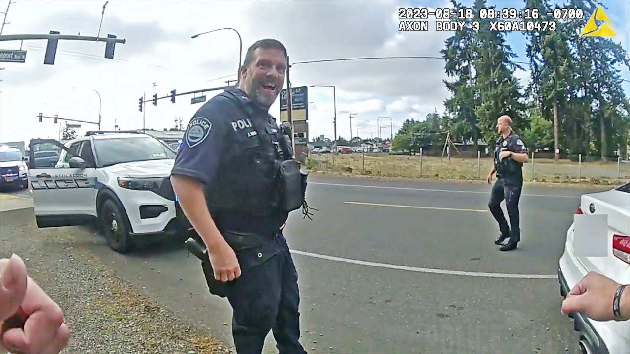 Deputy Barks Like Police K-9 to Trick Car Theft Suspects into Surrendering