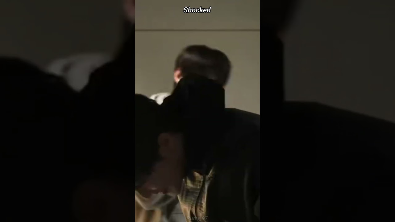Mark's reaction to Taeyeon singing a song written by him 💚 #nct #mark #taeyeon #doyoung
