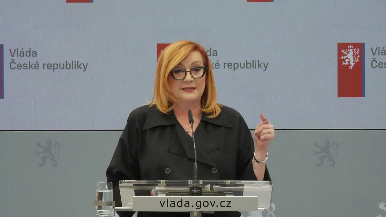 ⬜️🟥🟦 Sledujete přímý přenos tiskové konference po jednání vlády, 9. března 2026.