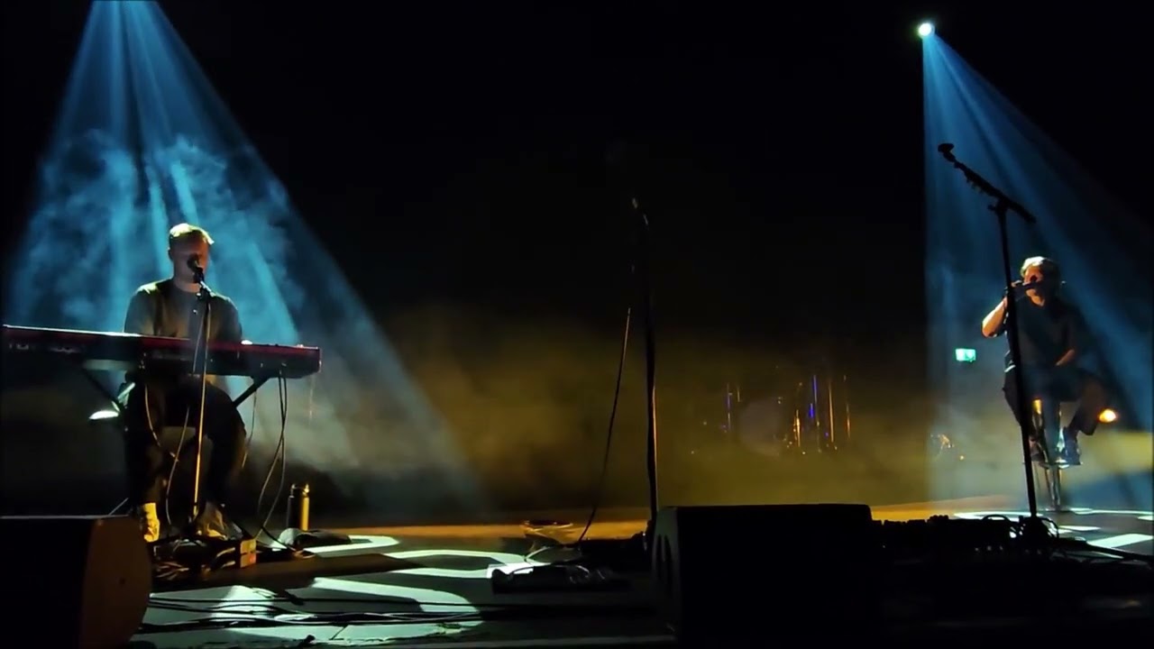 Hollow Coves - Evermore @ O2 Forum, Kentish Town, London 16/04/24