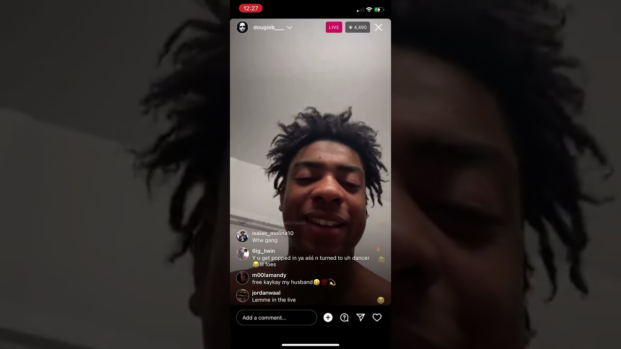 Dougie B on live arguing with girls 🤦🏽‍♂️
