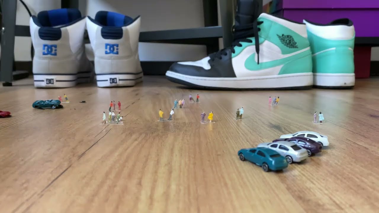 Giant crushing tinys in fluffy jordans