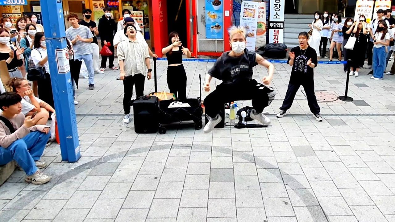 FRIDAY. RED CREW. GUEST: PARADOX, YOUNGWOOK. DYNAMIC SUPERB PERFORMANCE. HONGDAE STREET.