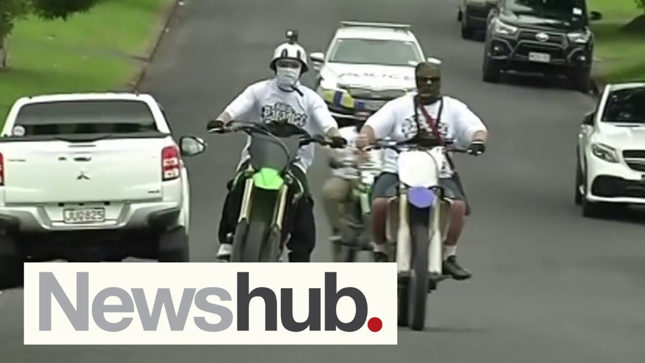 Dirt bikers causing chaos on Auckland streets working as drug couriers for gangs - police | Newshub