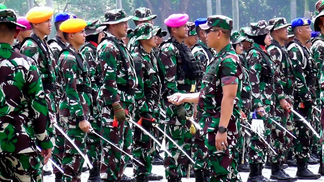 HARI PERTAMA Latihan Sudah Begini // Prajurit Manggala MARINIR Bergabung di Monas 