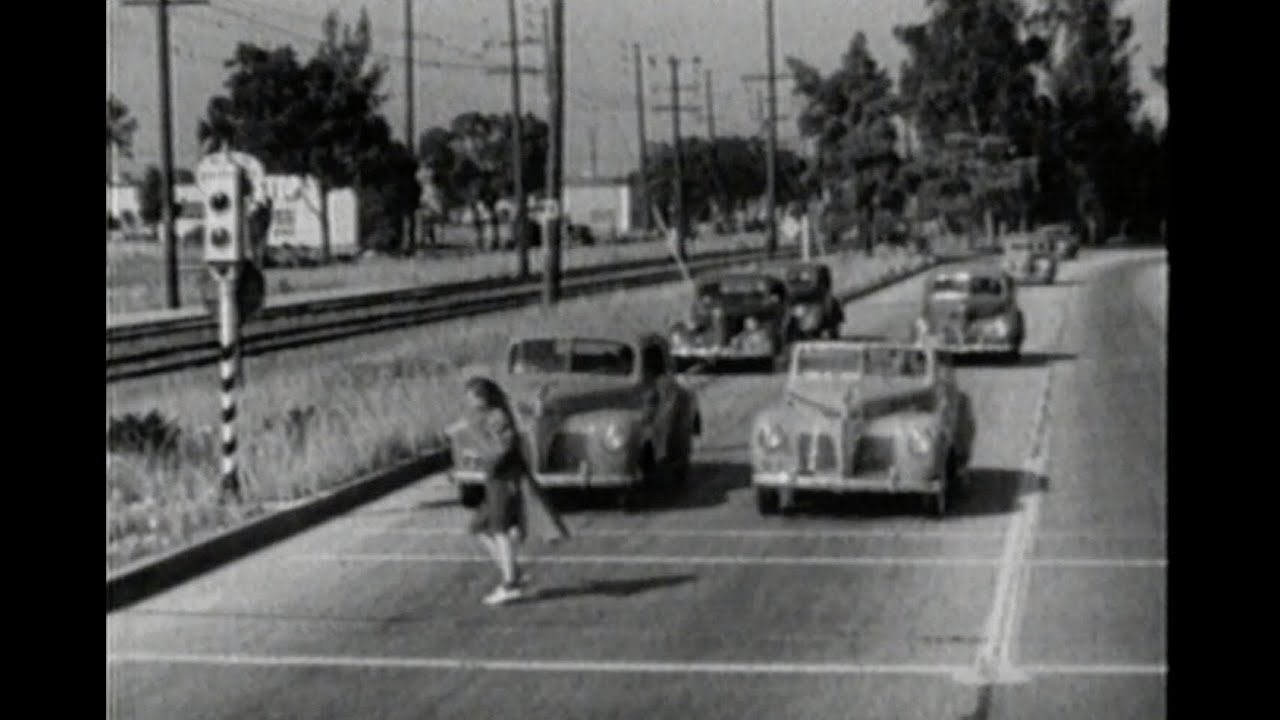 1940s Safe Driving Tips and How to Handle Your Car