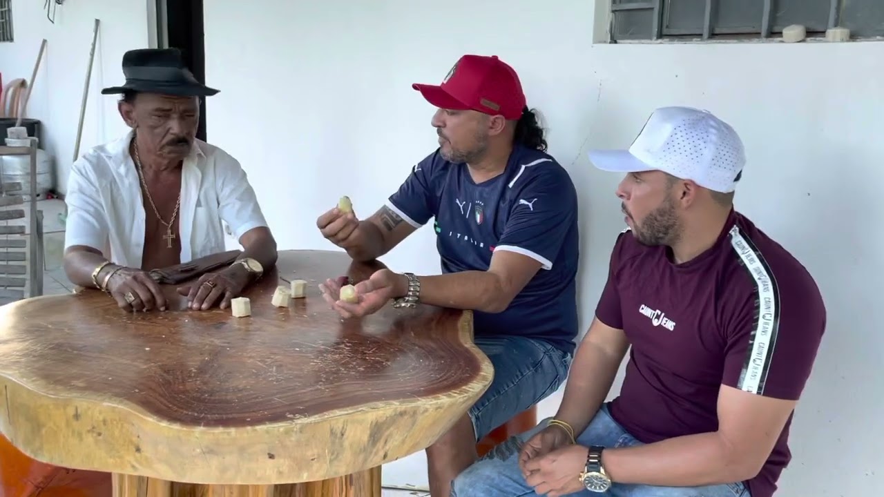 TIRINGA CONTA A HISTÓRIA DE COMO VOVÔ BATIZOU YEMANJÁ 😂😂 | COMÉDIA SELVAGEM