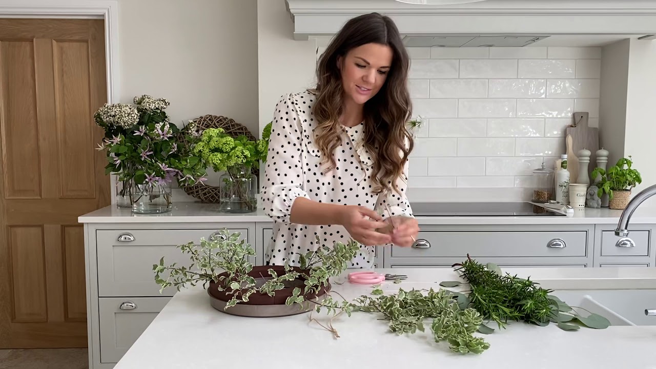 Spring Wreath Kit Tutorial
