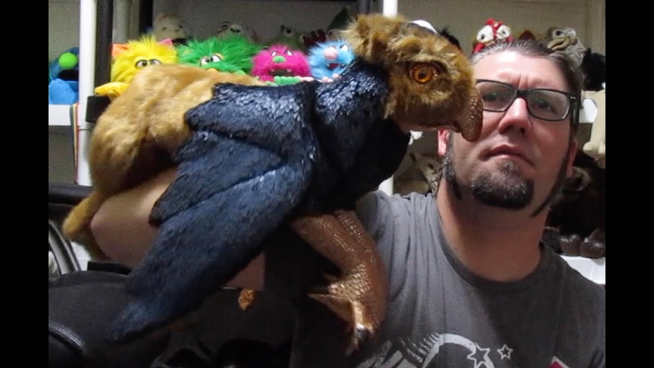 Folkmanis Griffin Puppet Review