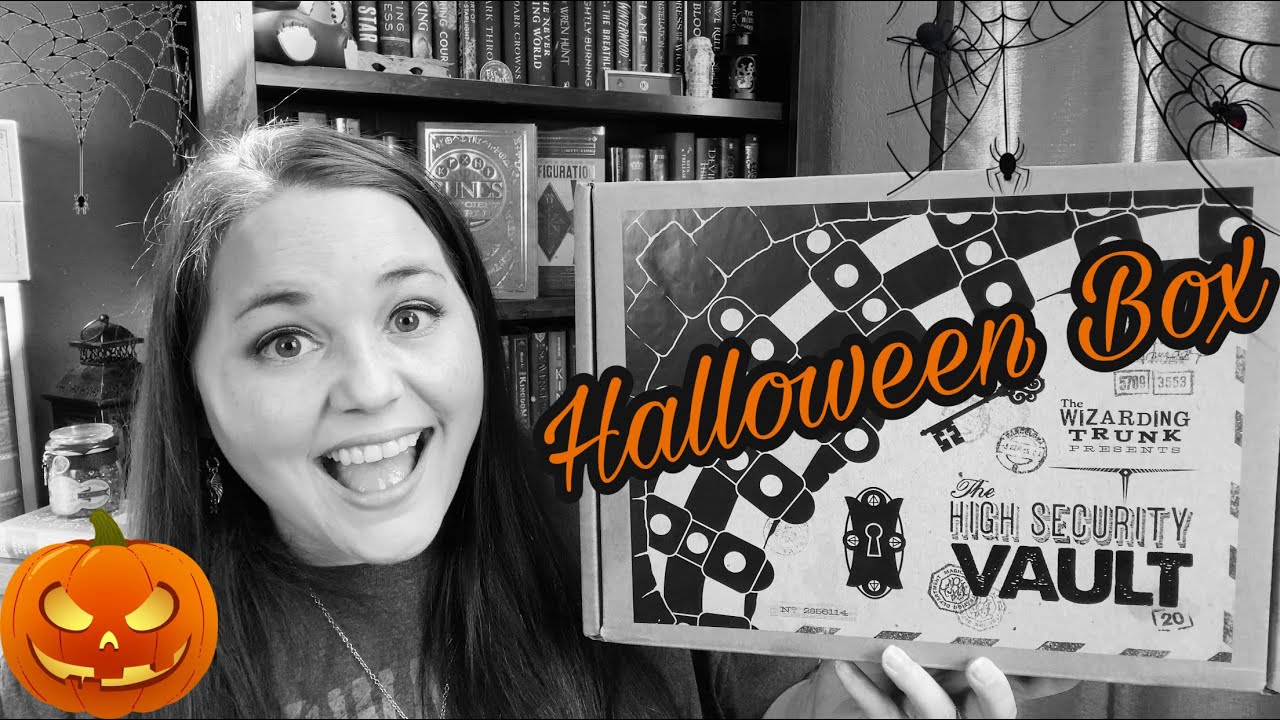 Unboxing | The Wizarding Trunk | Halloween Special Edition Box | Harry Potter Subscription Box