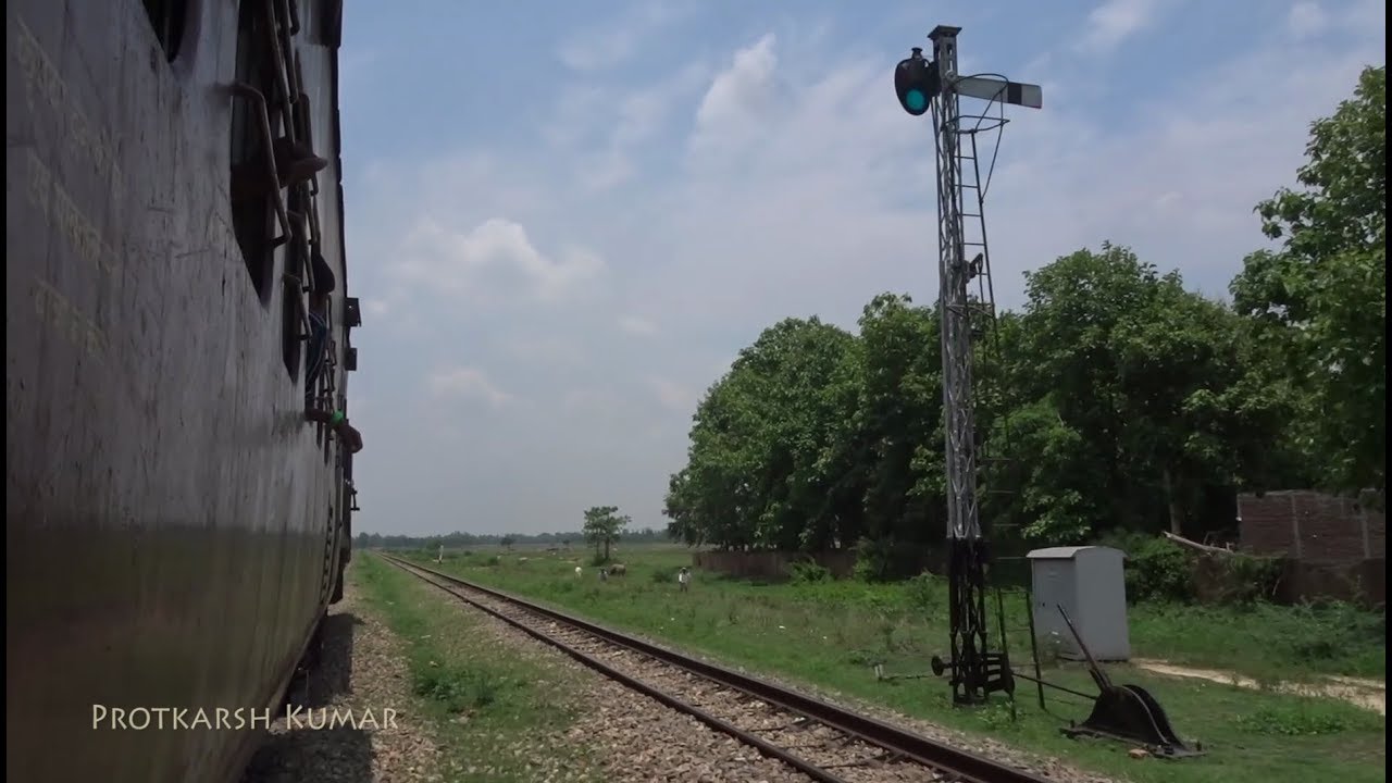 Departing from Nanpara Jn. towards Mailani... Branch line to Nepalganj/Rupahidiha!