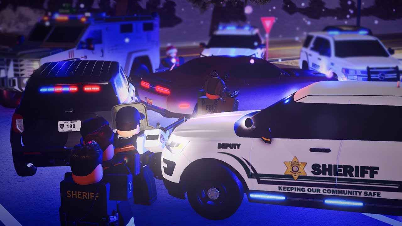 FBI Raid Criminal's House - Leads to Massive Pursuit! | ERLC Roleplay