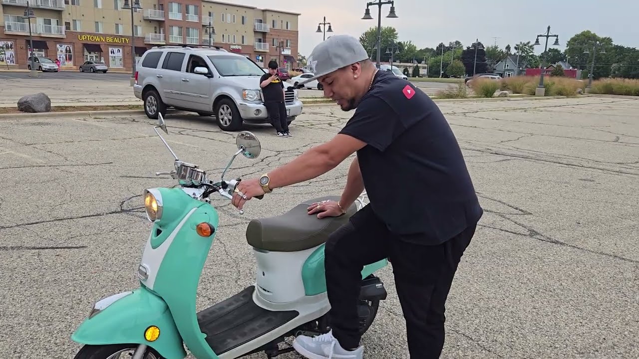 COMO APRENDER A MANEJAR UNA MOTONETA. #scooter #motoneta #moped #wolfislander 
