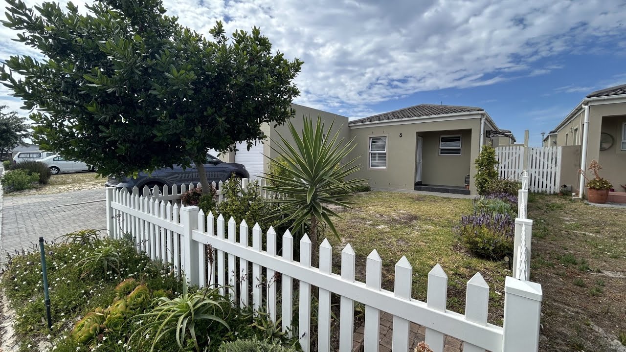 SOLD - R1435 000.  - Soralia Village, Costa Da Gama