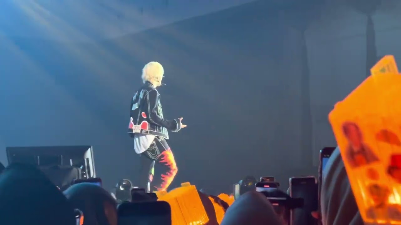 [20230304] THE DREAM SHOW 2 IN JAKARTA - DAY 1 - TRIGGER THE FEVER
