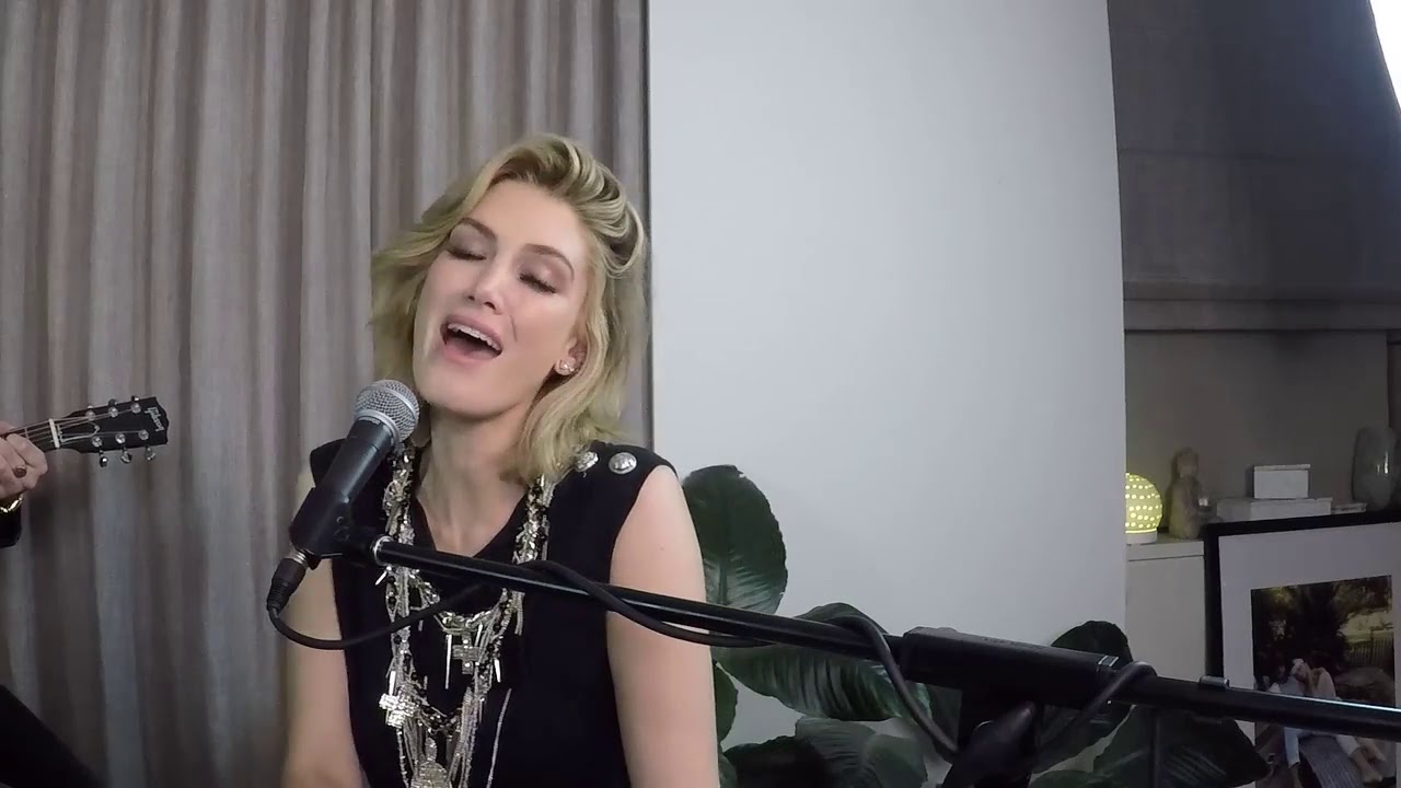 Delta Goodrem - Keep Climbing (Thank You Concert)