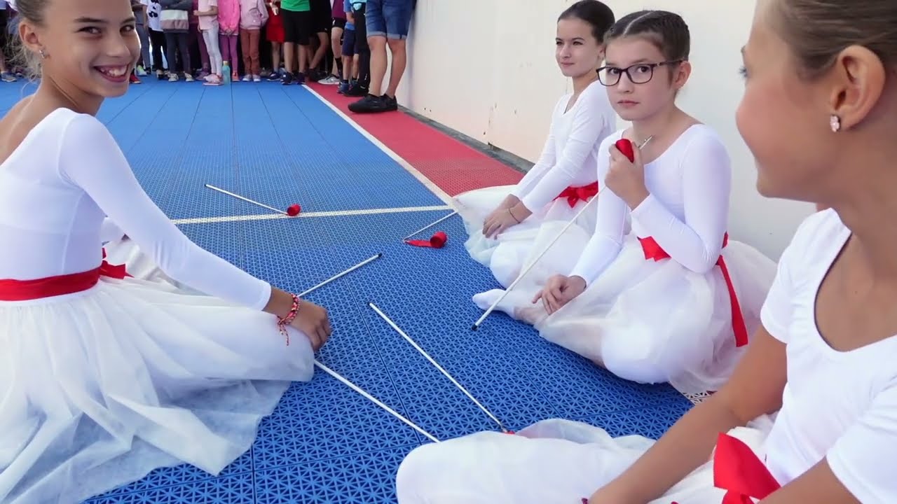 SPORTPÁLYA ÁTADÁSA A KÁLVINBAN A SPORTNAPON