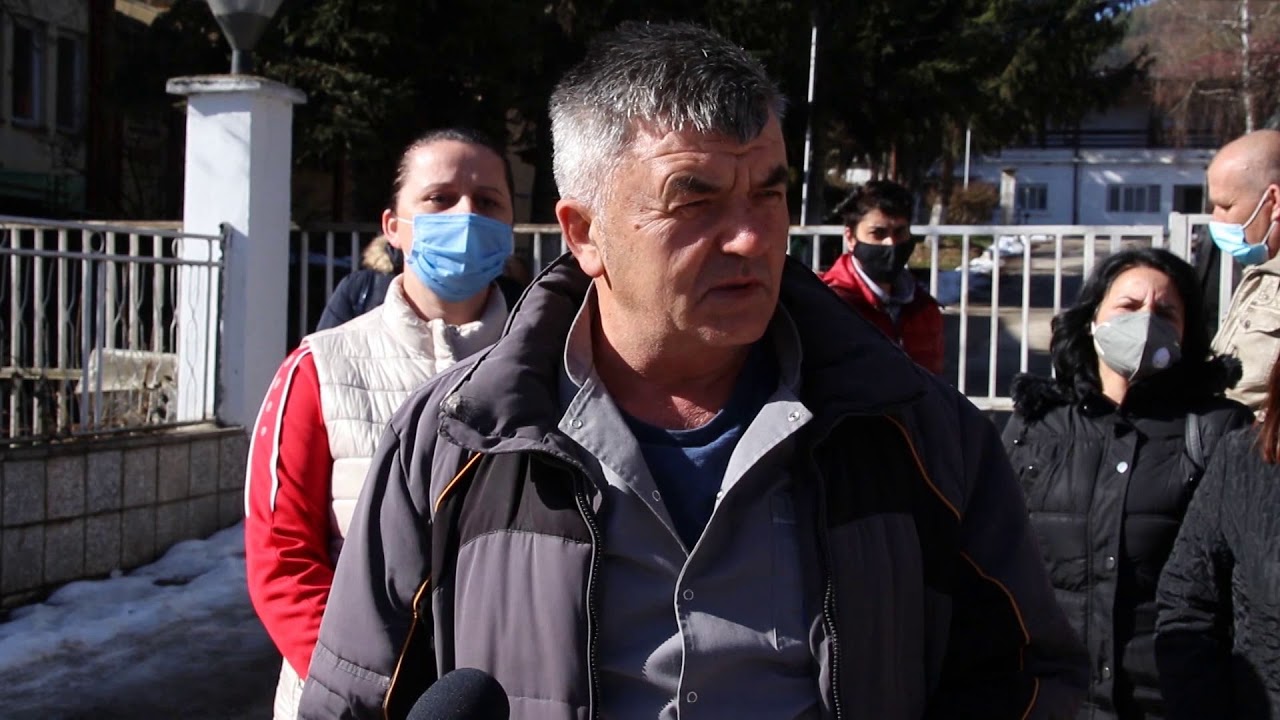 Втор ден протест на вработени во психијатриската болница во Демир Хисар